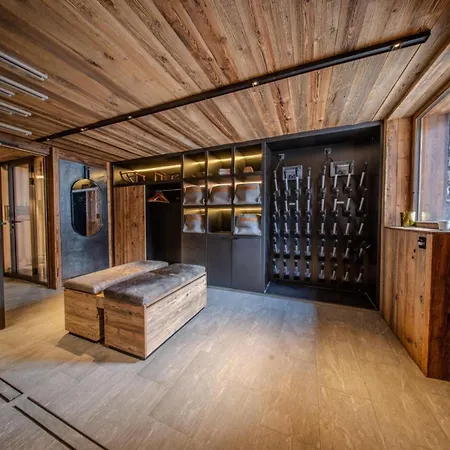 Chatelard Maison *